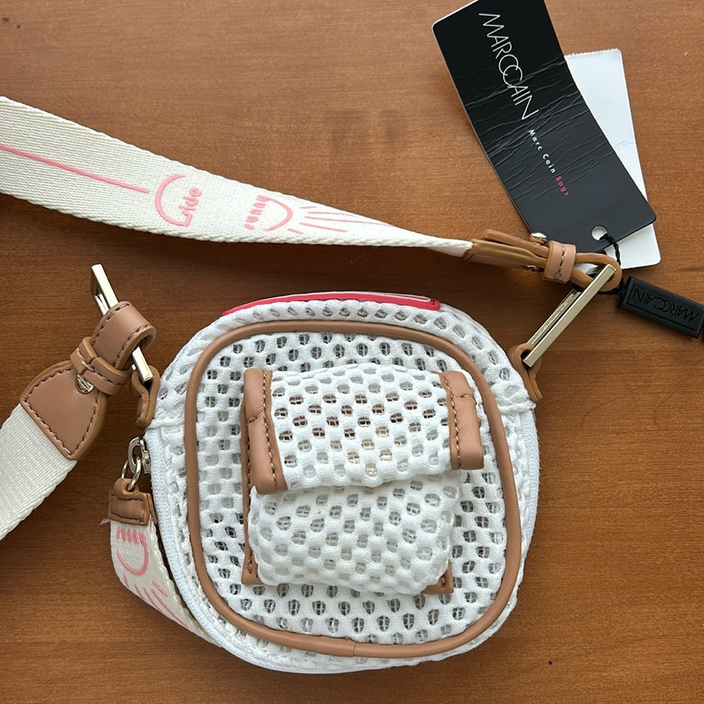 Brand New Marc Cain coin bag.